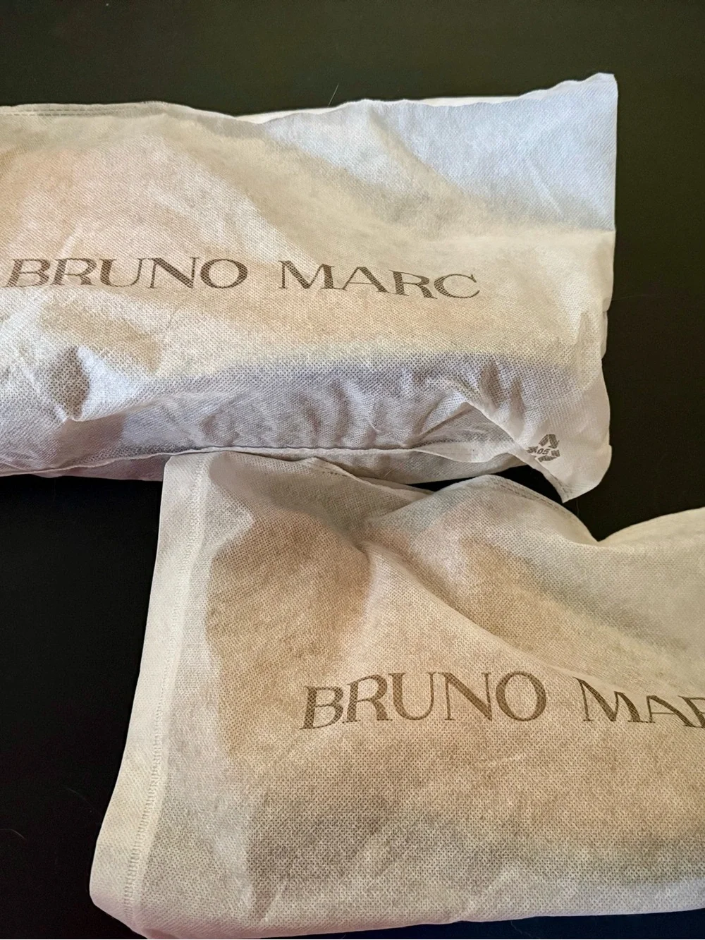 Bruno Marc Men’s Classic Chelsea Ankle Suede Boots